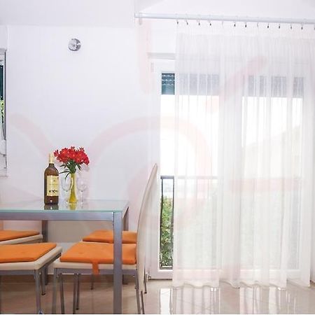 Stari Dvori Apartment โตรกีร์ ห้อง รูปภาพ